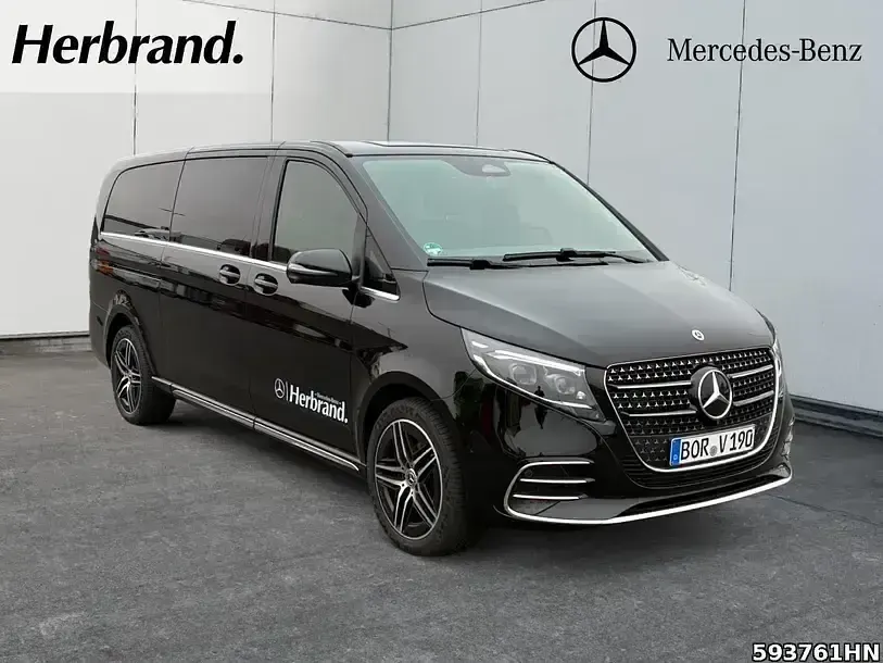 Gebraucht Mercedes V300 AMG 237 PS (174 kW) 2026 Schwarz Van / Kleinbus