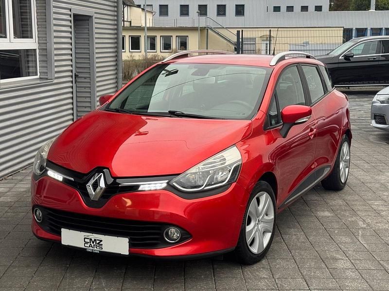 Rot Gebraucht 2014 Renault Clio GrandTour Dynamique Kombi | 4.980 € (Fairer Preis) - Bild 1/4