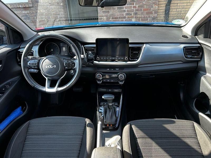 Gebraucht Kia Stonic Platinum 101 PS (74 kW) 2022 Blau SUV