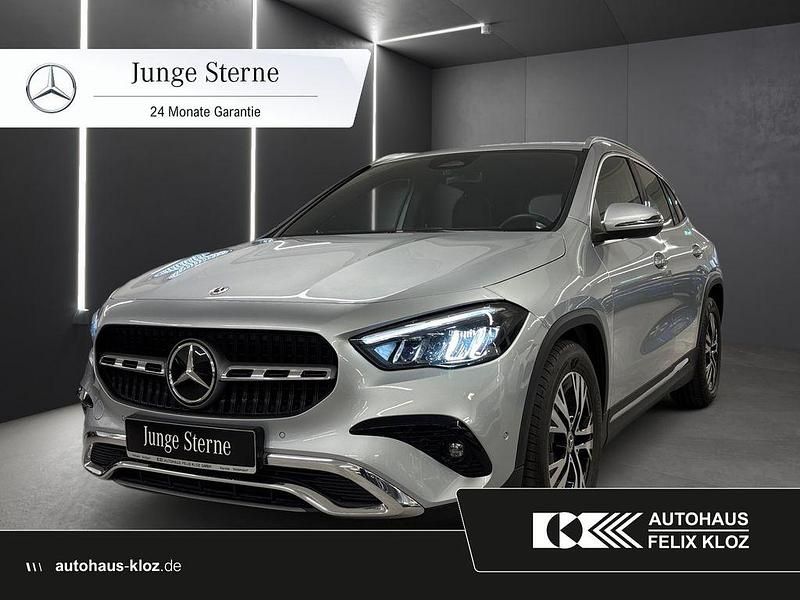 Lack hightechsilber Gebraucht 2024 Mercedes GLA220 Progressive SUV | 45.400 € (Fairer Preis) - Bild 1/4