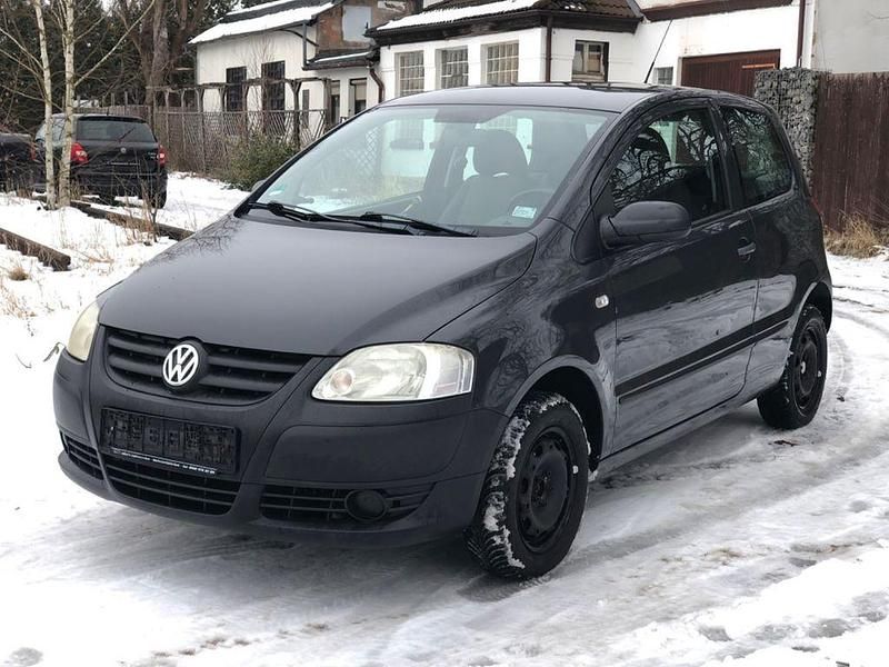 Gebraucht VW Fox Basis 54 PS (39 kW) 2007 Grau Kleinwagen