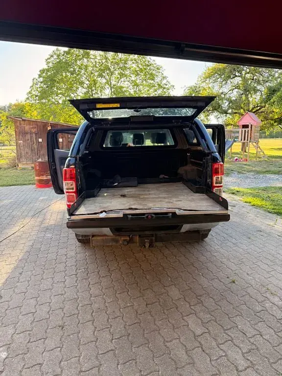 Gebraucht Ford Ranger 200 PS (147 kW) 2018 Schwarz Pickup