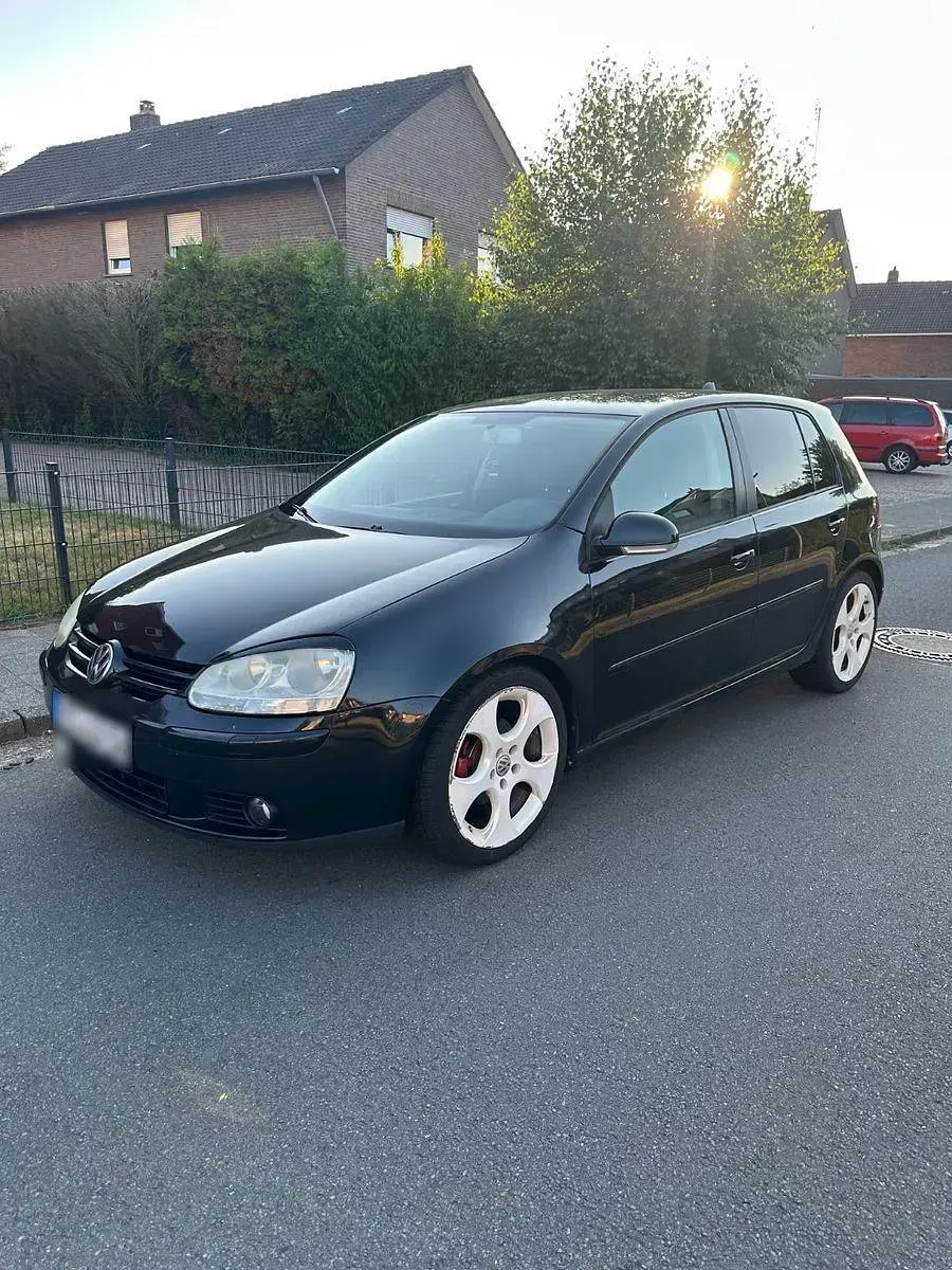 Gebraucht VW Golf IV Sportline 105 PS (77 kW) 2005 Schwarz Limousine