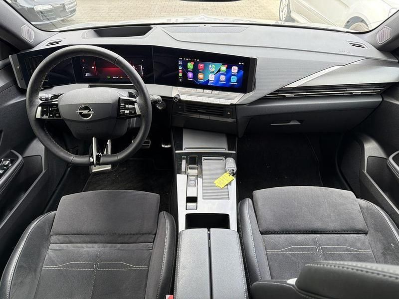 Gebraucht Opel Astra GS Line 131 PS (96 kW) 2024 Silber grau/typ aussenverkleidung metall (metallic) Kombi