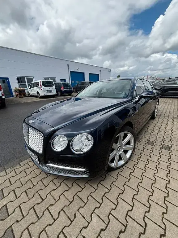 Gebraucht Bentley Continental GT 528 PS (388 kW) 2017 Blau Limousine