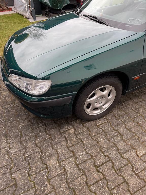 Gebraucht Peugeot 406 132 PS (97 kW) 1996 Grün Limousine