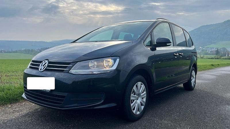 Schwarz Gebraucht 2012 VW Sharan Style Van / Kleinbus | 7.900 € (Teuer) - Bild 1/4