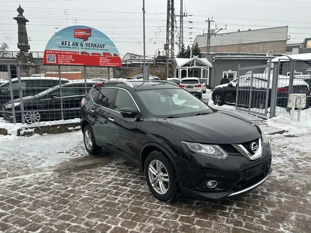 Gebraucht Nissan X-Trail Tekna 177 PS (130 kW) 2017 Schwarz SUV