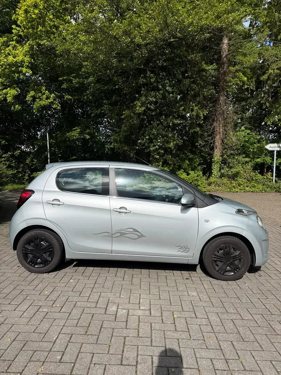 Gebraucht Citroën C1 PureTech 82 PS (60 kW) 2014 Grau Kleinwagen