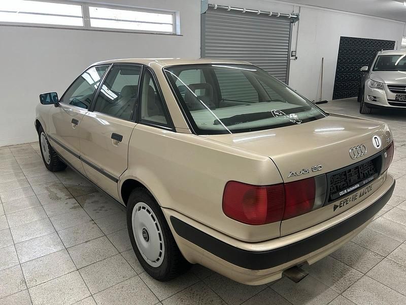 Gebraucht Audi 80 Design 125 PS (91 kW) 1992 Gold Limousine
