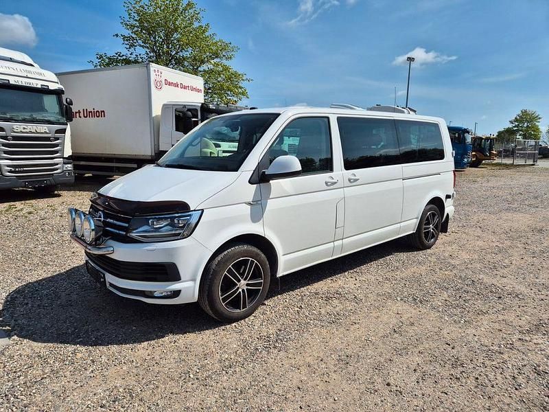 Weiß Gebraucht 2018 VW T6 Comfortline Van | 24.035 € (Teuer) - Bild 1/4