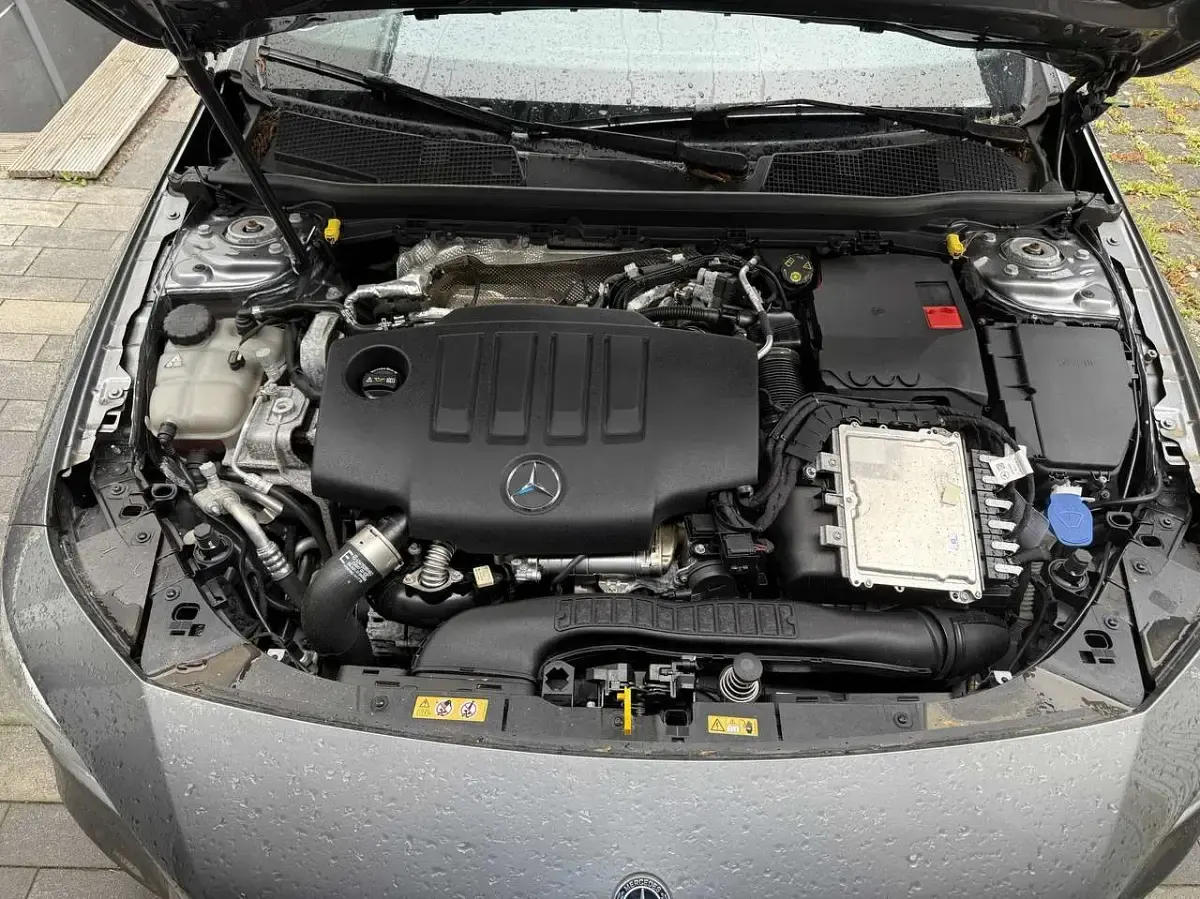 Gebraucht Mercedes CLA200 150 PS (110 kW) 2020 Grau Coupé