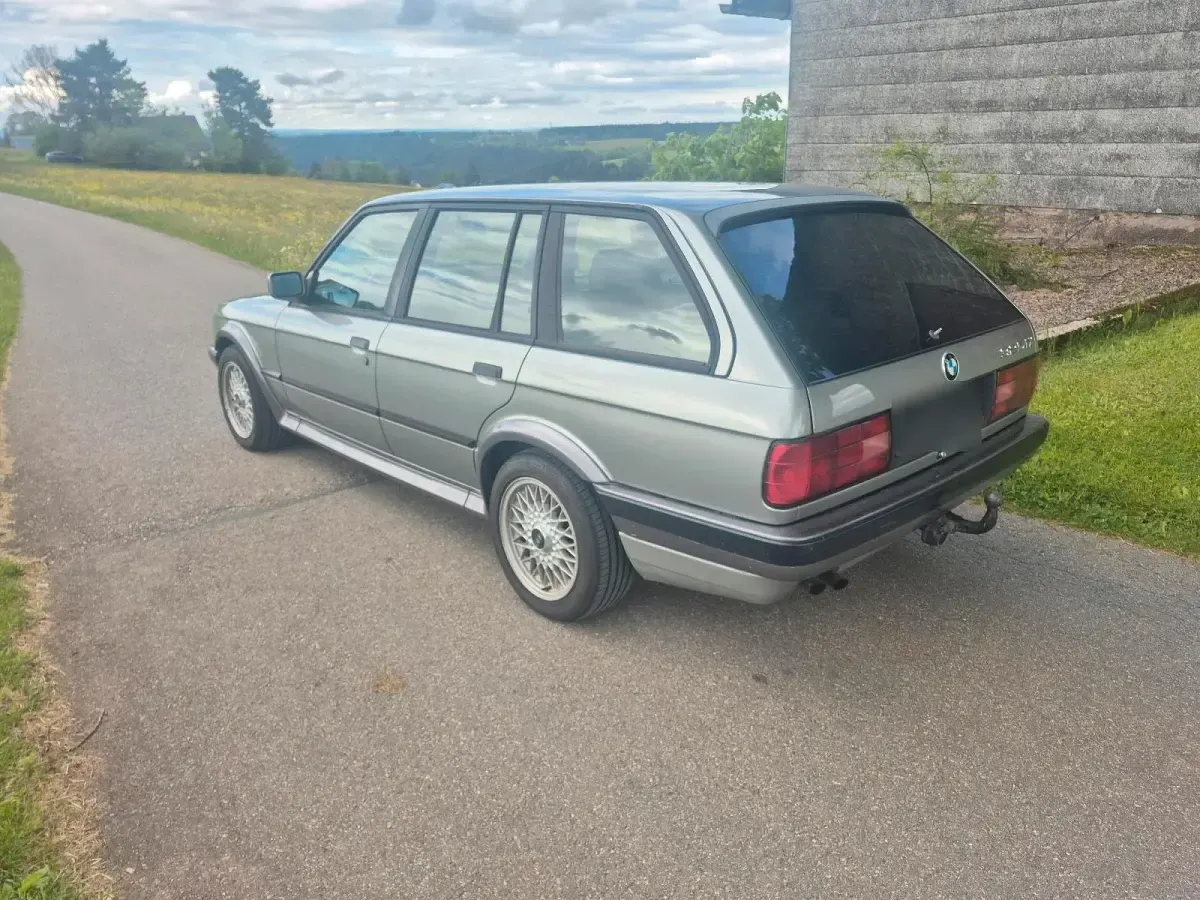 Gebraucht BMW 325 170 PS (125 kW) 1990 Kombi