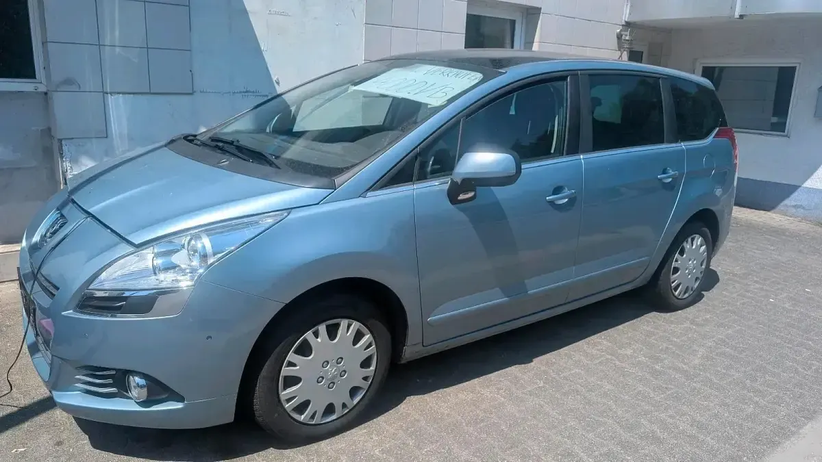 Gebraucht Peugeot 5008 156 PS (114 kW) 2009 Blau Van / Kleinbus