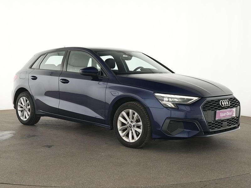 Gebraucht Audi A3 Business 116 PS (85 kW) 2022 Navarrablau Limousine