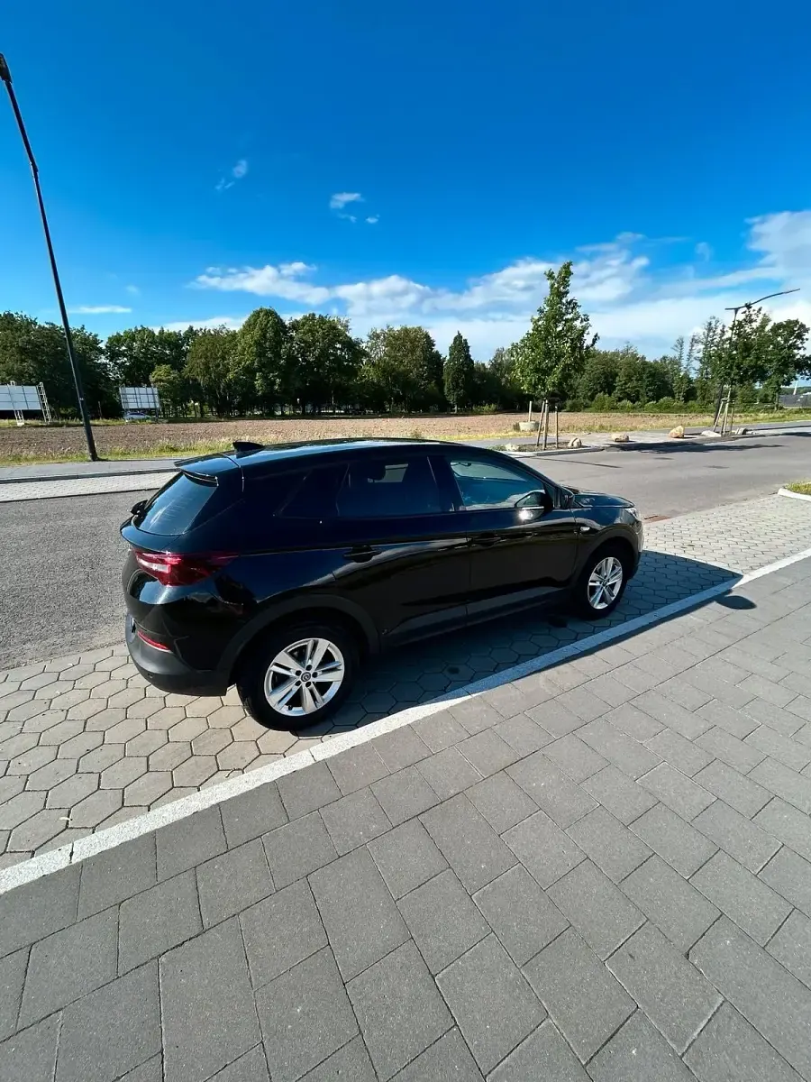 Gebraucht Opel Grandland X 130 PS (95 kW) 2019 Schwarz SUV