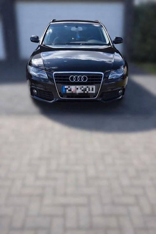 Gebraucht Audi A4 Ambiente 143 PS (105 kW) 2010 Schwarz Kombi