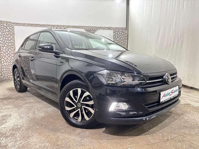 Deep black perleffekt Gebraucht 2021 VW Polo Active Kleinwagen | 16.481 € (Guter Preis) - Bild 1/4