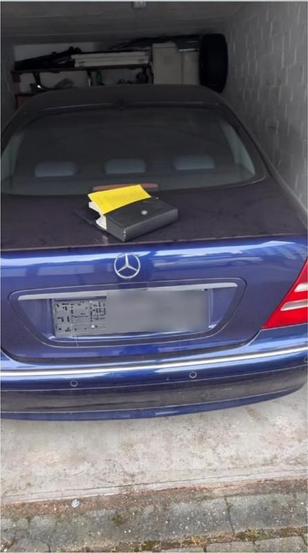 Blau Gebraucht 2002 Mercedes S500 Limousine | 3.900 € - Bild 1/4