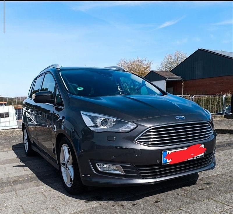 Gebraucht Ford C-MAX 150 PS (110 kW) 2018 Grau Van / Kleinbus