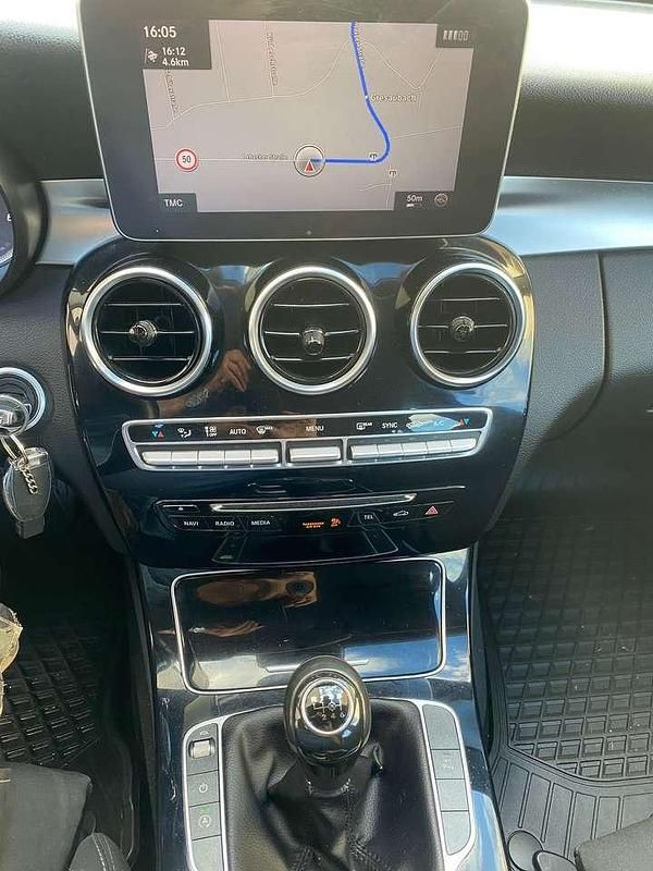 Gebraucht Mercedes C220 170 PS (125 kW) 2016 Cavansitblau  metalliclack Kombi