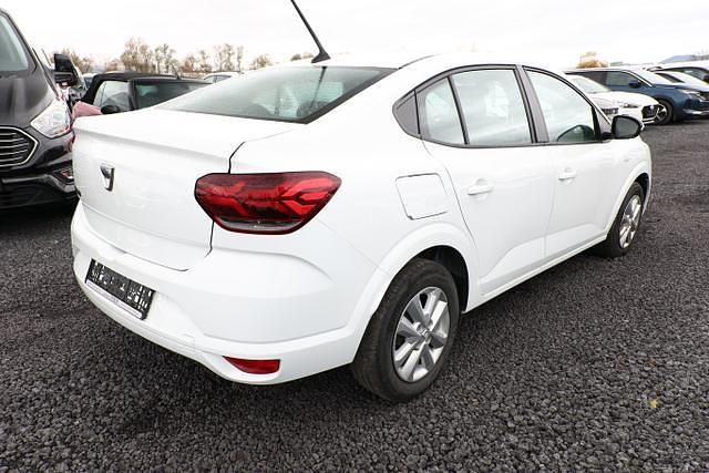 Arktisweiß arktisweiß arktisweiß Gebraucht 2022 Dacia Logan Comfort Limousine | 13.975 € (Fairer Preis) - Bild 1/4