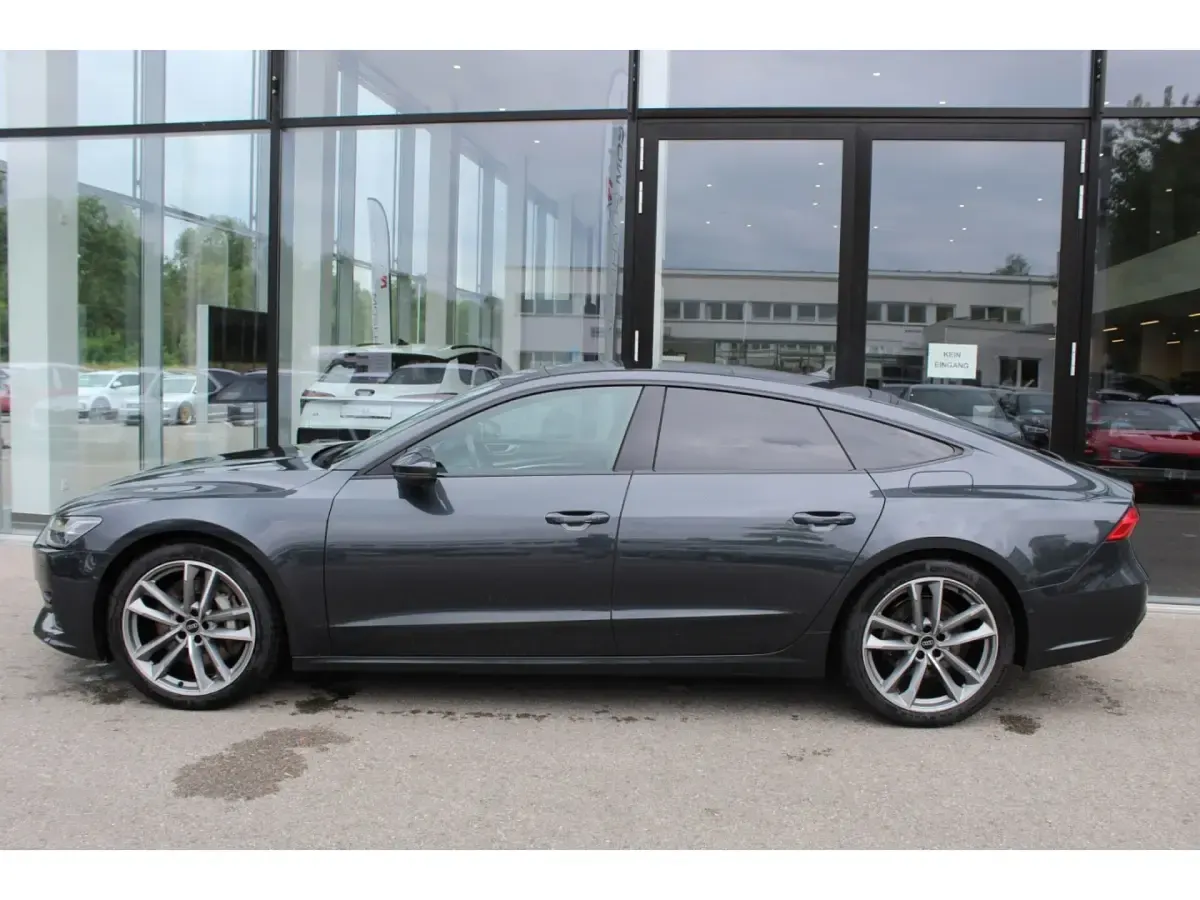 Gebraucht Audi A7 Sportback Ambiente 299 PS (219 kW) 2023 Grau Kleinwagen