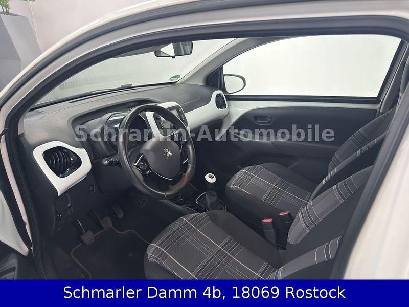 Gebraucht Peugeot 108 Active 69 PS (50 kW) 2016 Kleinwagen