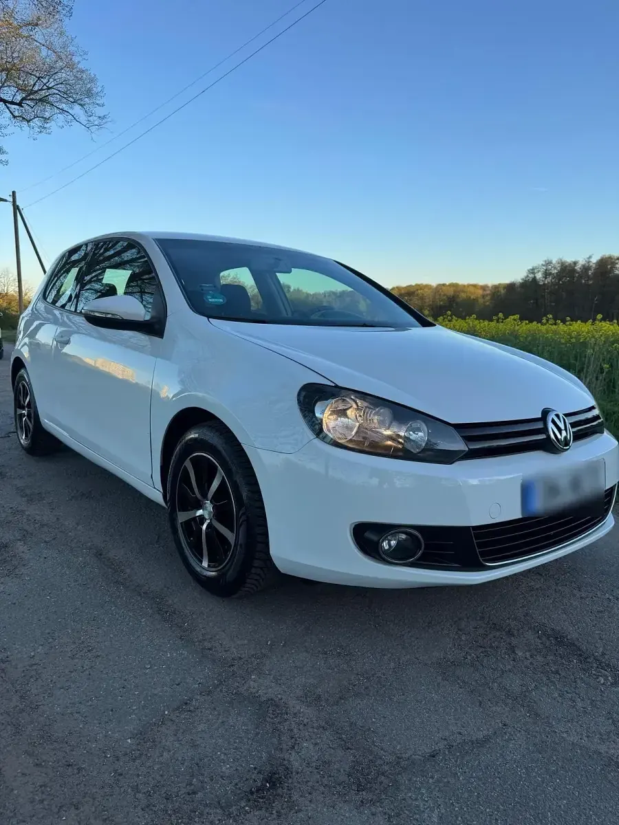 Usata VW Golf 84 CV (61 kW) 2009 Bianco Coupé
