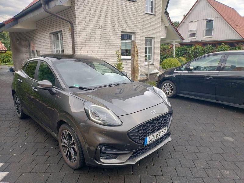 Grau Gebraucht 2020 Ford Puma Gen-E ST-Line X SUV | 16.950 € (Fairer Preis) - Bild 1/4