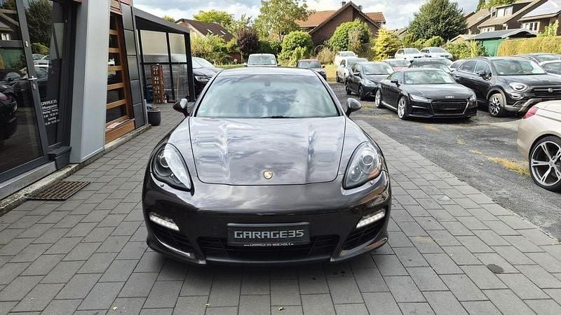 Gebraucht Porsche Panamera Turbo 250 PS (183 kW) 2012 Grau Limousine