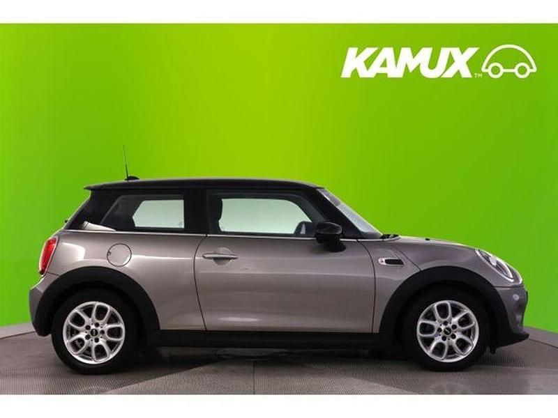 Gebraucht Mini Cooper Pepper 136 PS (100 kW) 2020 Melting silver Kleinwagen