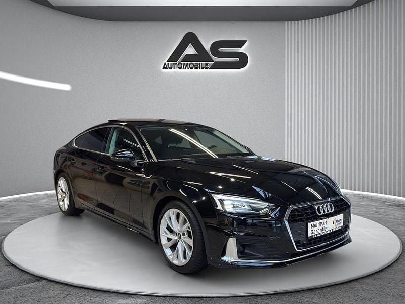 Gebraucht Audi A5 Sportback Sport 163 PS (119 kW) 2023 Brillantschwarz Kleinwagen