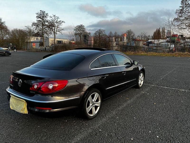 Gebraucht VW CC 170 PS (125 kW) 2011 Limousine