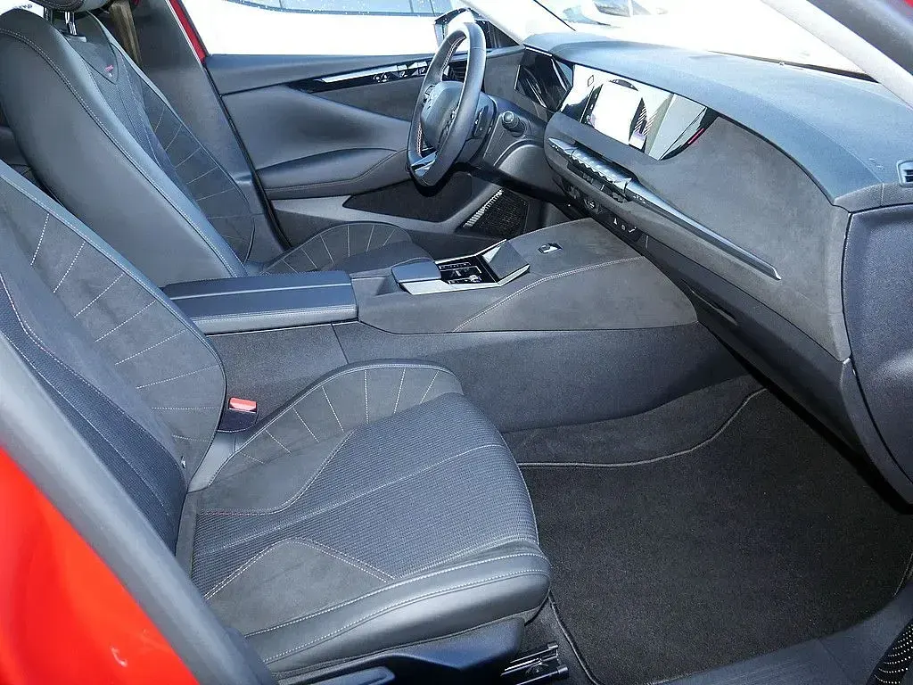 Gebraucht DS Automobiles DS4 131 PS (96 kW) 2023 Rot SUV