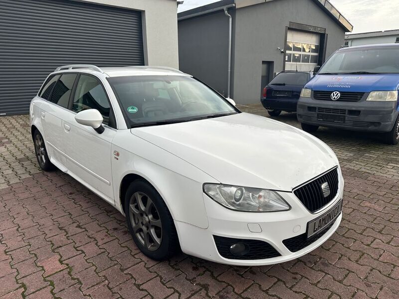Weiß Gebraucht 2009 Seat Exeo Sport Kombi | 990 € - Bild 1/4