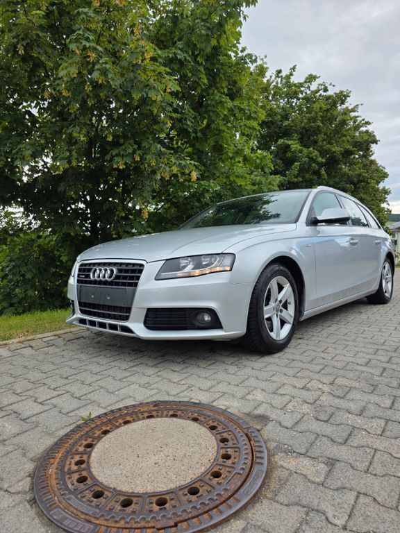 Silber Gebraucht 2011 Audi A4 S-Line Kombi | 7.000 € (Superpreis) - Bild 1/4