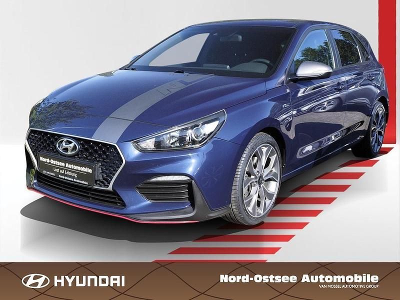 Stellar blue / met Gebraucht 2019 Hyundai i30 N Line Limousine | 12.990 € (Fairer Preis) - Bild 1/4