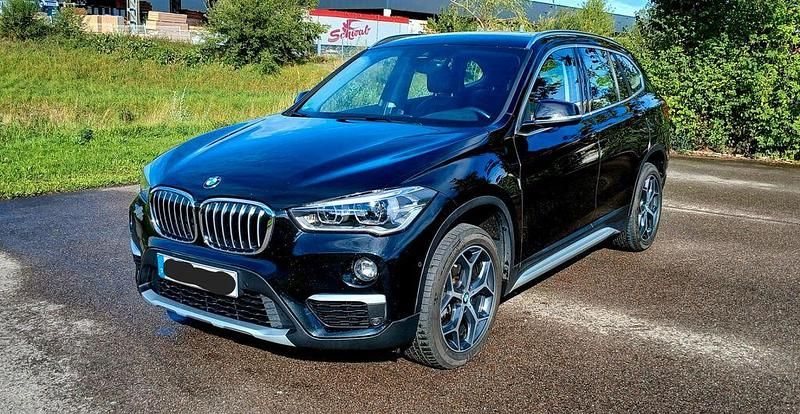 Schwarz Gebraucht 2018 BMW X1 Performance SUV | 18.800 € (Fairer Preis) - Bild 1/4