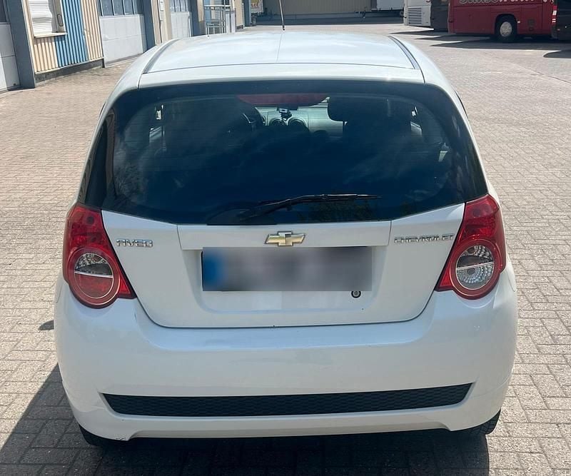 Second-hand Chevrolet Aveo 2010 Alb Hatchback