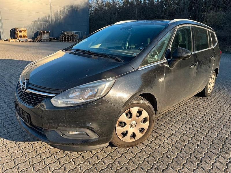 Schwarz Gebraucht 2018 Opel Zafira Edition Van / Kleinbus | 6.900 € (Guter Preis) - Bild 1/4