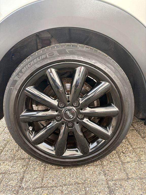 Gebraucht Mini Cooper S 192 PS (141 kW) 2019 Weiß Kleinwagen