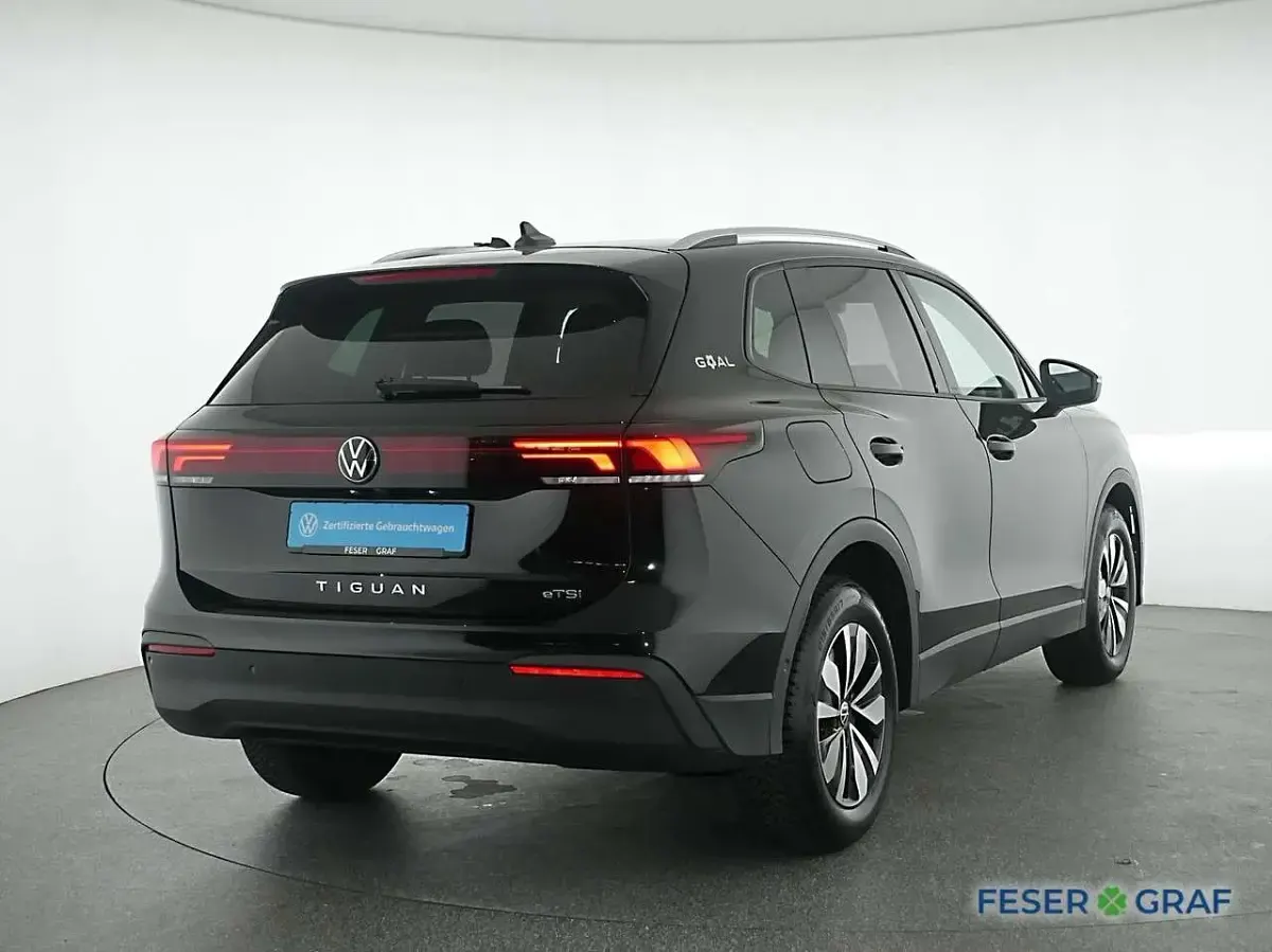 Gebraucht VW Tiguan Goal 150 PS (110 kW) 2025 Grenadillschwarz metallic SUV