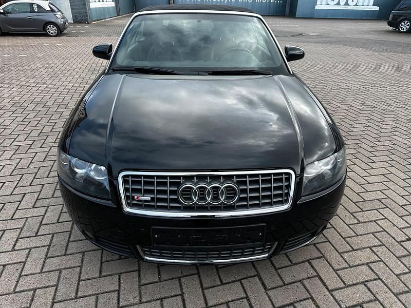 Gebraucht Audi A4 Cabriolet 163 PS (119 kW) 2004 Schwarz Cabrio