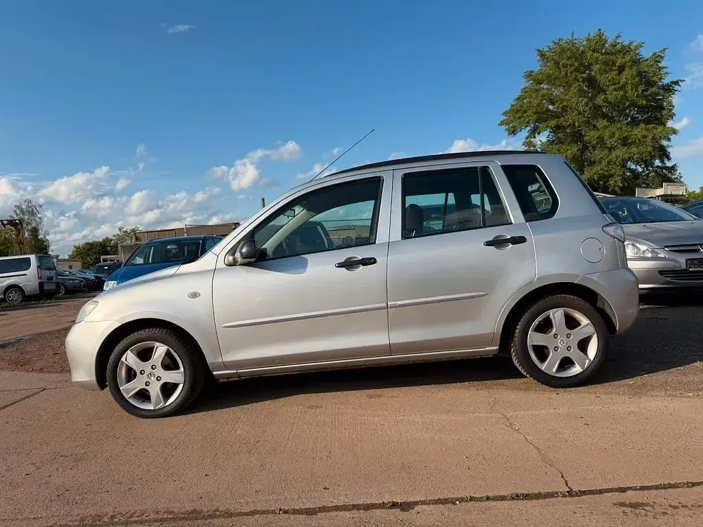 Gebraucht Mazda 2 Comfort 68 PS (50 kW) 2003 Kleinwagen