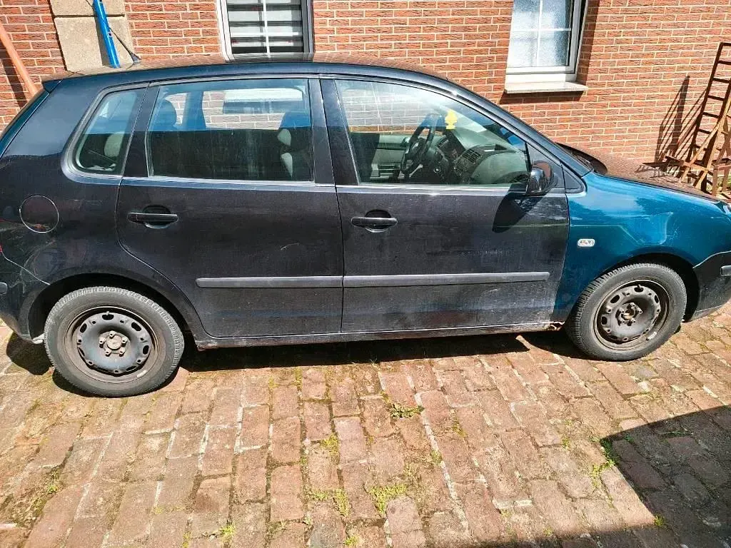 Gebraucht VW Polo 65 PS (47 kW) 2003 Schwarz Kleinwagen