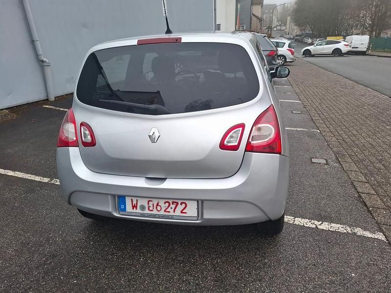 Gebraucht Renault Twingo Initiale Paris 75 PS (55 kW) 2013 Grau Kleinwagen