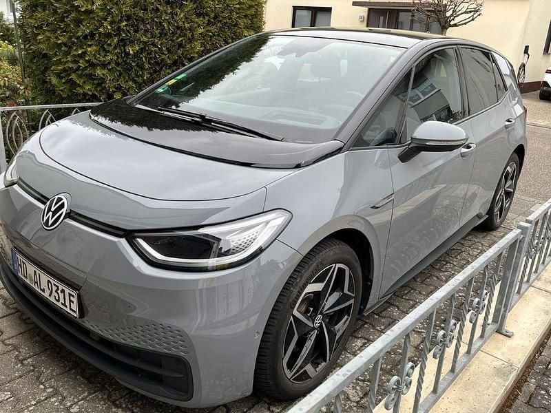 Gebraucht VW ID.3 Pro Performance 150 kW (204 PS) 2023 Grau Kleinwagen