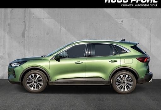 Gebraucht Ford Kuga Titanium 150 PS (110 kW) 2024 Bursting green SUV
