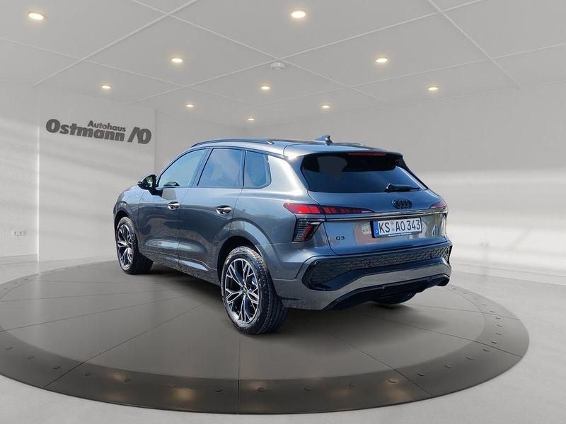 Gebraucht Audi Q3 Sport 150 PS (110 kW) 2026 Grau SUV